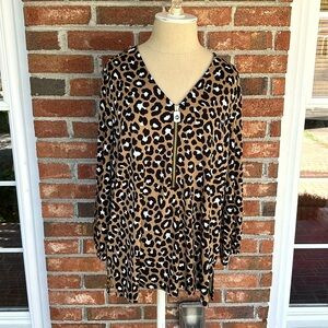Michael Kors Leopard Print V-Neck Top